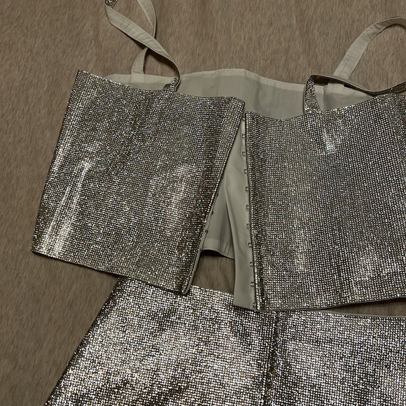 Silver Glitter Skirt Set - Picture 3 of 5